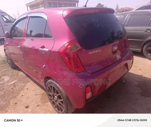 Kia Morning 2016 Pink
