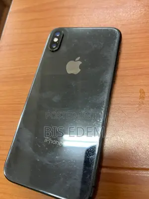 Apple iPhone X 64 GB Black