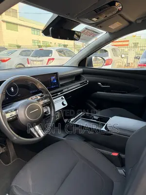 Hyundai Tucson SE AWD 2025 Silver
