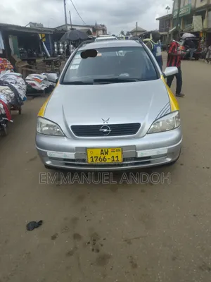 Opel Astra 2004 Silver