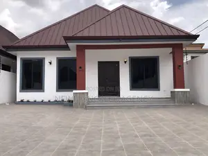 3bdrm Bungalow in Oyarifa, Accra Metropolitan for sale