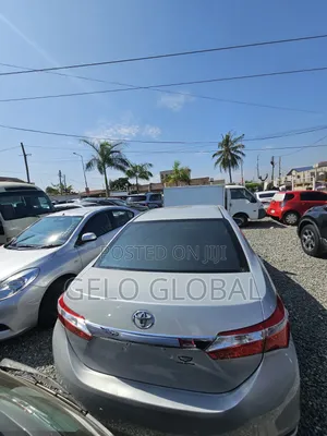 Toyota Corolla 2015 Silver