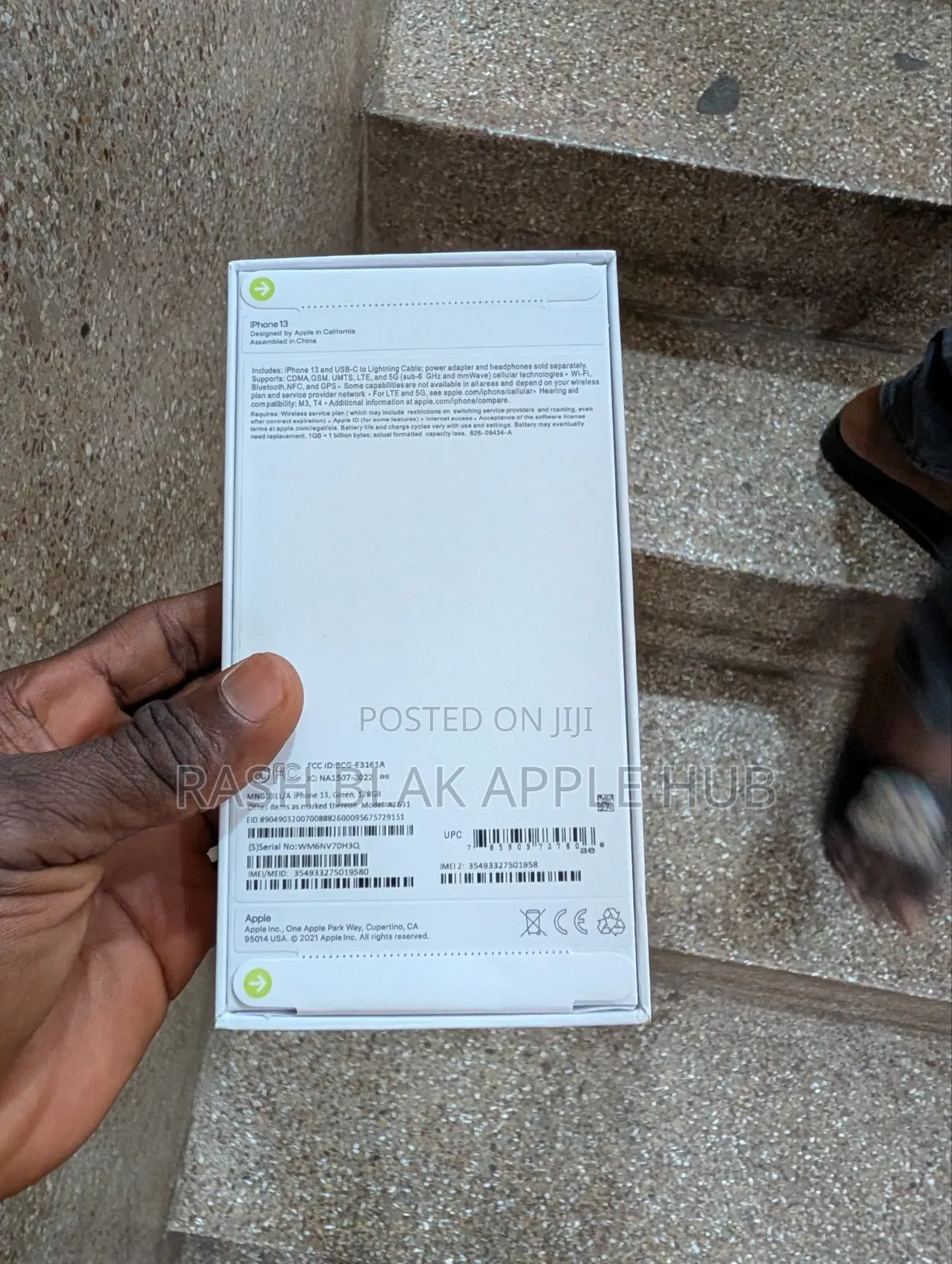 New Apple iPhone 13 128 GB Green