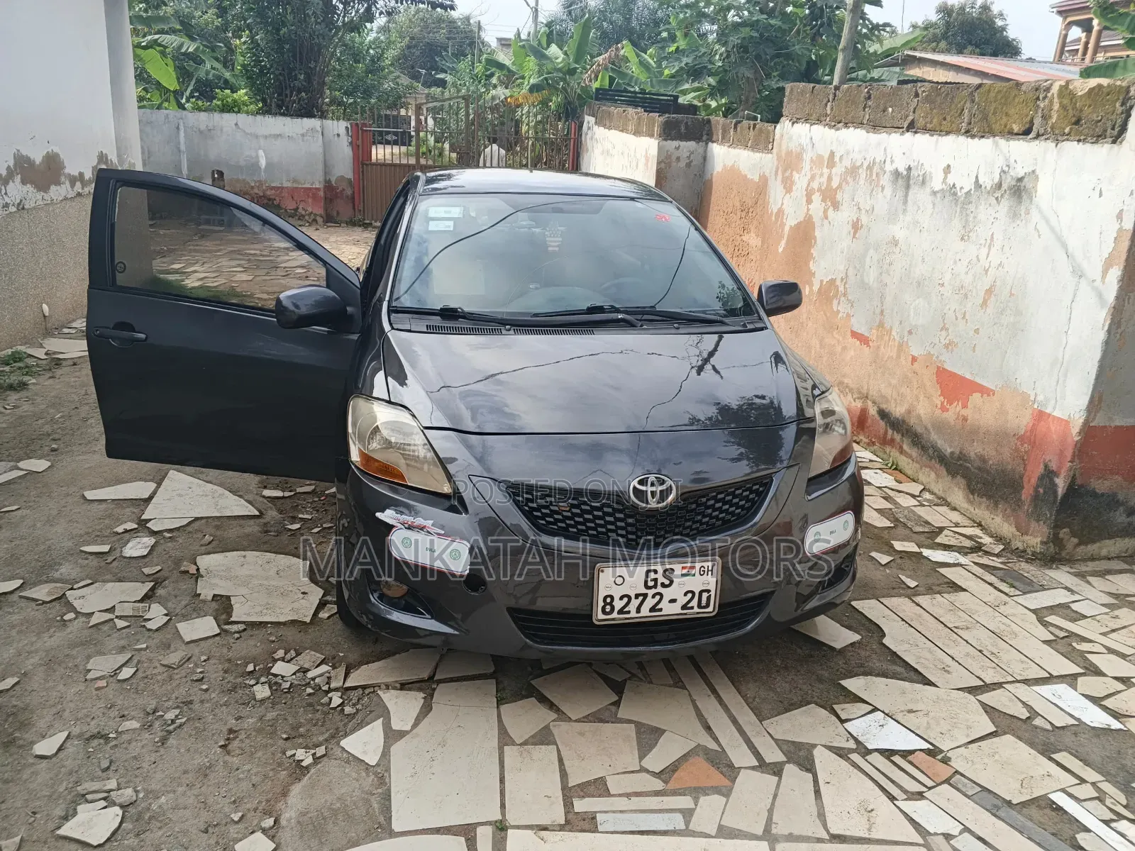 Toyota Yaris 2010 Black