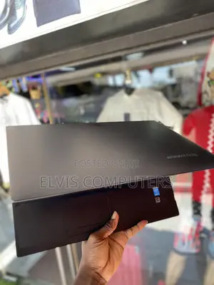 Laptop Lenovo IdeaPad 520 8GB Intel Core i5 HDD 1T