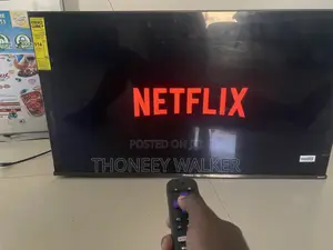 Hisense 40” Smart TV – Clean Perfect Working Condition + Remote