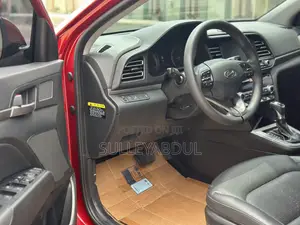 Hyundai Elantra 2019 Burgundy
