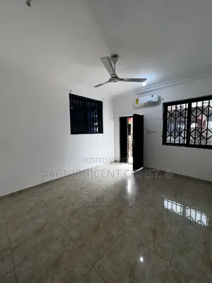 2bdrm Apartment in Lakeside, Ashaley Botwe for rent