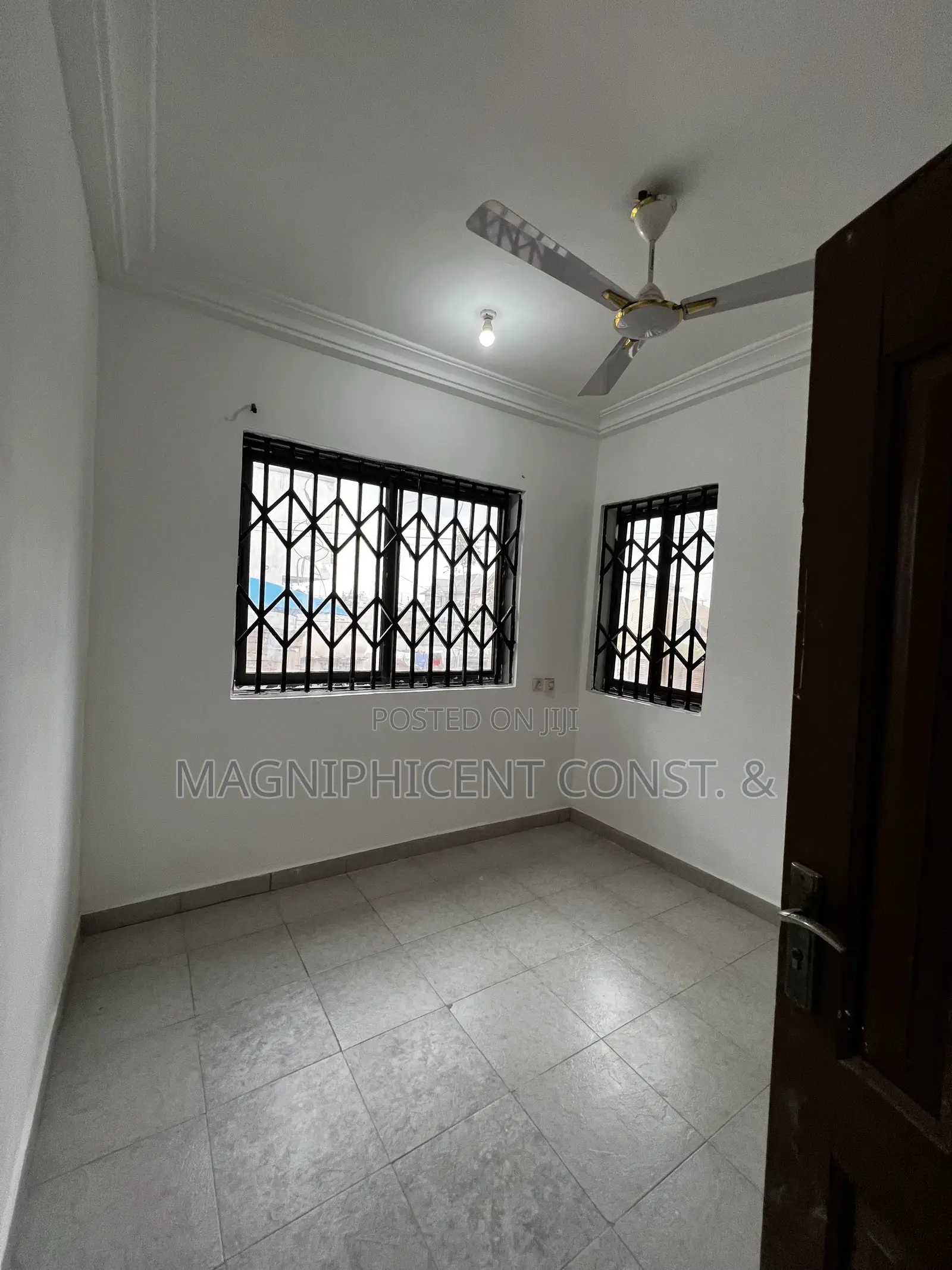 2bdrm Apartment in Lakeside, Ashaley Botwe for rent