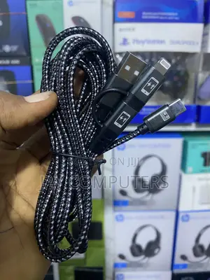 Live Cable (iPhone and Type C)