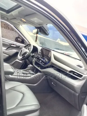 Toyota Highlander 2023 Black