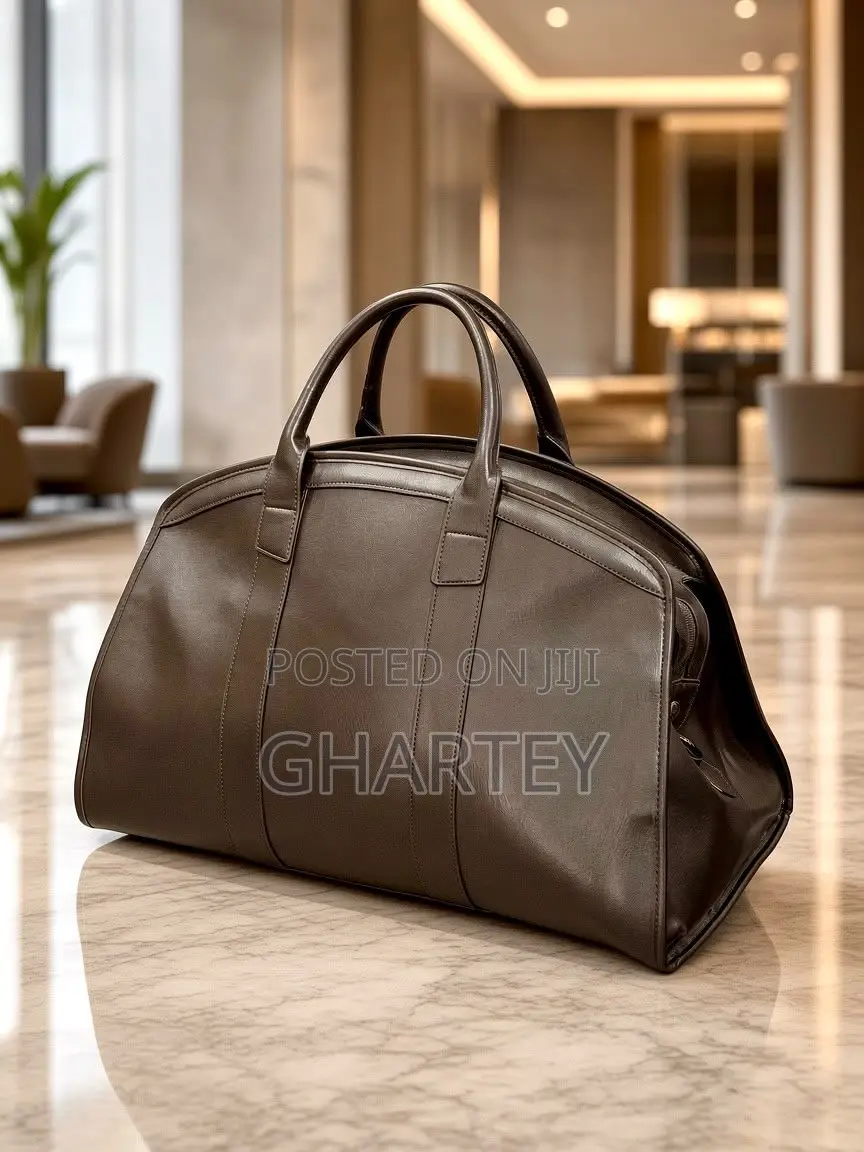 Luxury Leather Travel Duffel Bag – Premium Weekend Business
