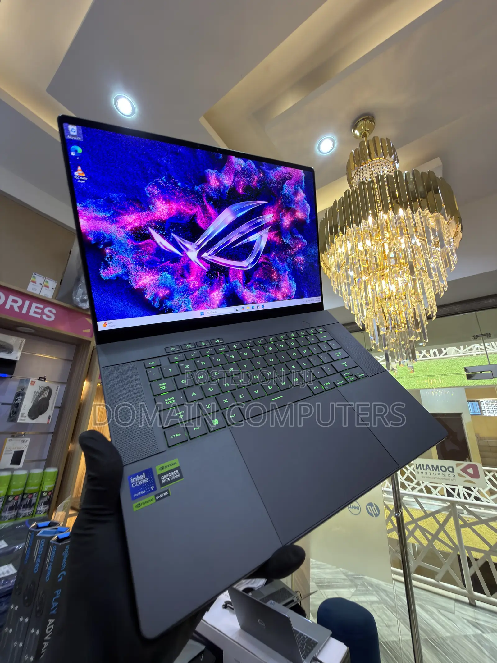 New Laptop Asus ROG Zephyrus G16 16GB Intel Core Ultra 9 SSD 1T