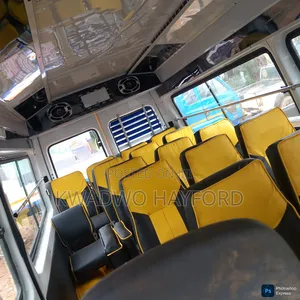 Mercedes-Benz Sprinter 2012 Yellow