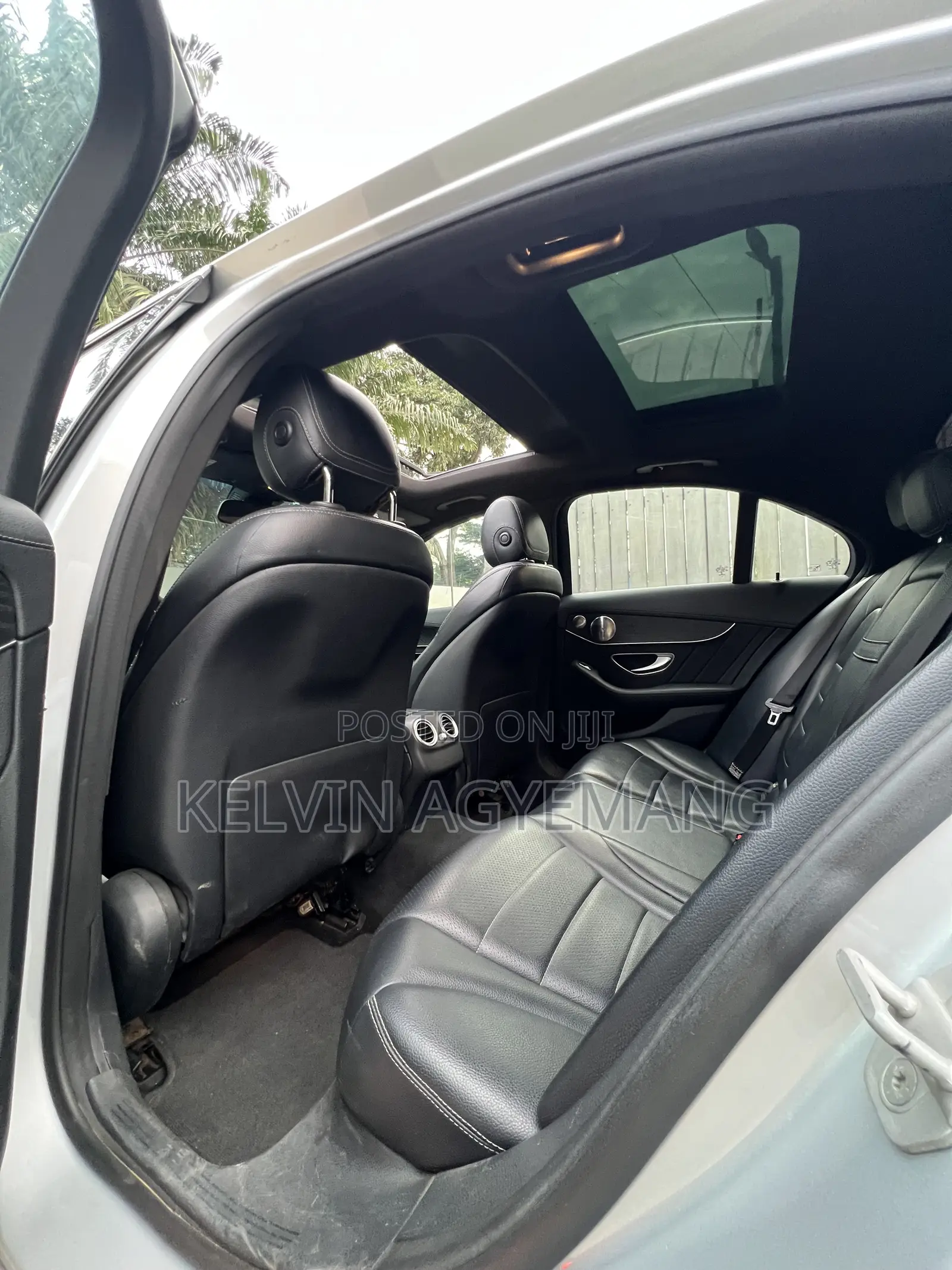 Mercedes-Benz C300 2015 Silver
