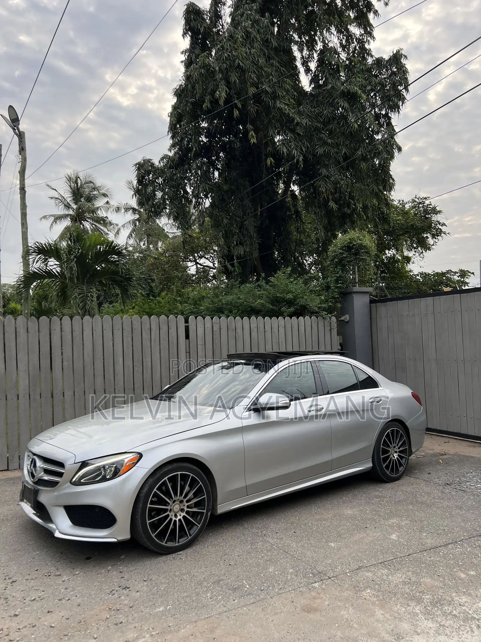 Mercedes-Benz C300 2015 Silver