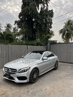 Mercedes-Benz C300 2015 Silver