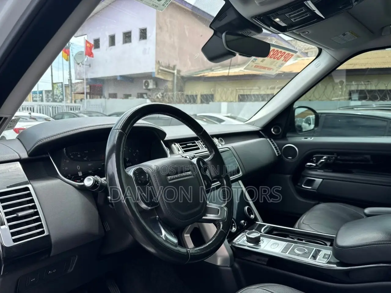 Land Rover Range Rover Vogue 2019 Silver