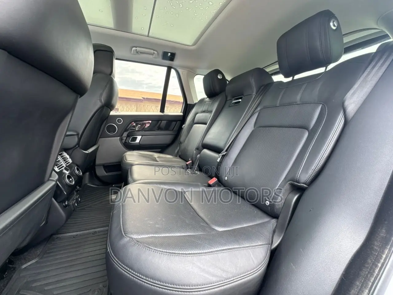 Land Rover Range Rover Vogue 2019 Silver