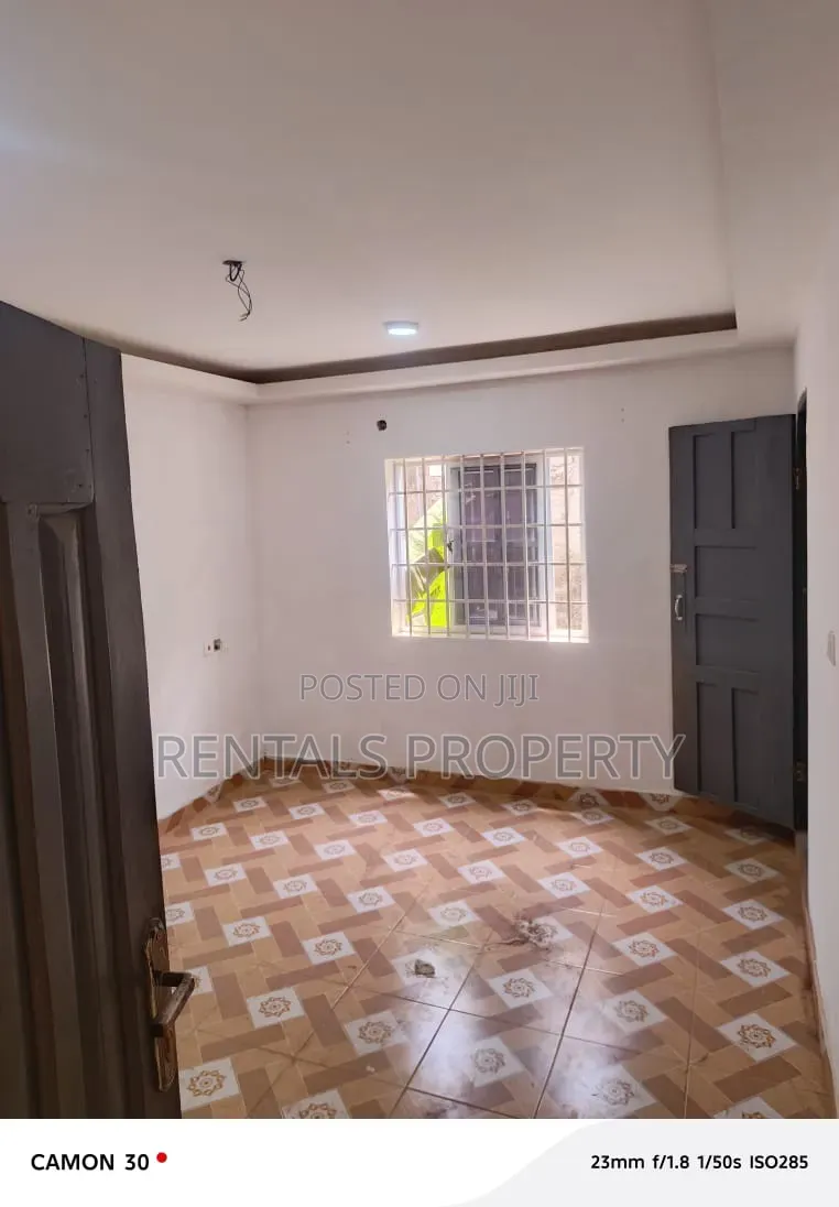 1bdrm Block of Flats in Barrier for rent