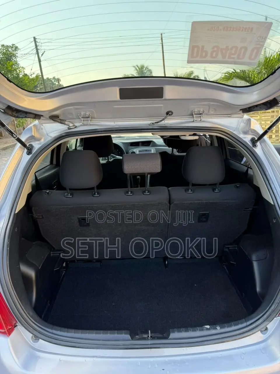 Toyota Vitz 2014 Silver