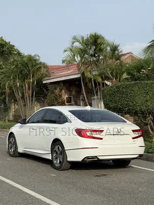 Honda Accord EX-L 2.0T 2020 White