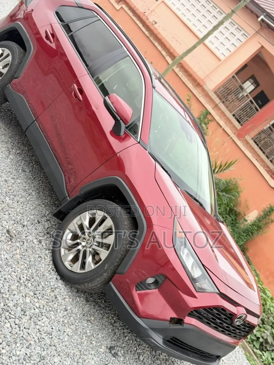 Toyota RAV4 2019 Red
