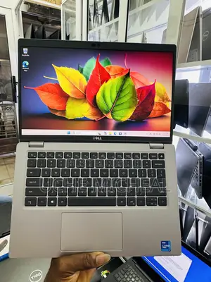 Laptop Dell Latitude 5420 16GB Intel Core i7 SSD 512GB