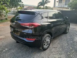 Hyundai Tucson SE AWD 2018 Black