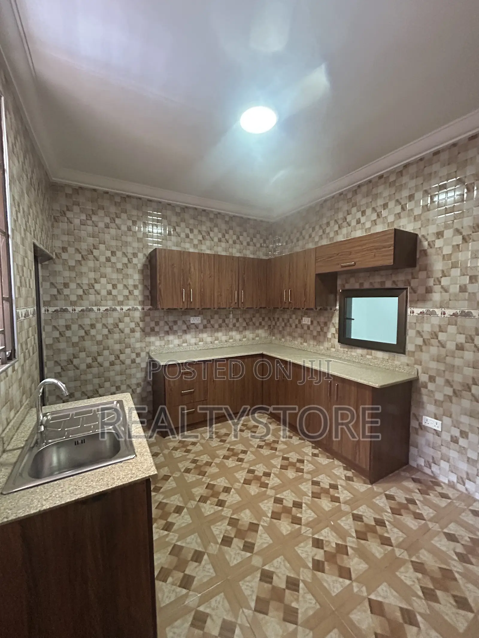 2bdrm Apartment in Atomic, Accra Metropolitan for rent