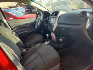 Nissan Versa 2018 Burgundy