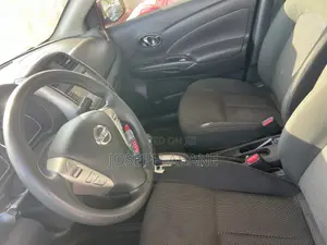 Nissan Versa 2018 Burgundy
