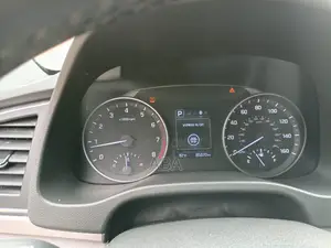 Hyundai Elantra 2018 Black