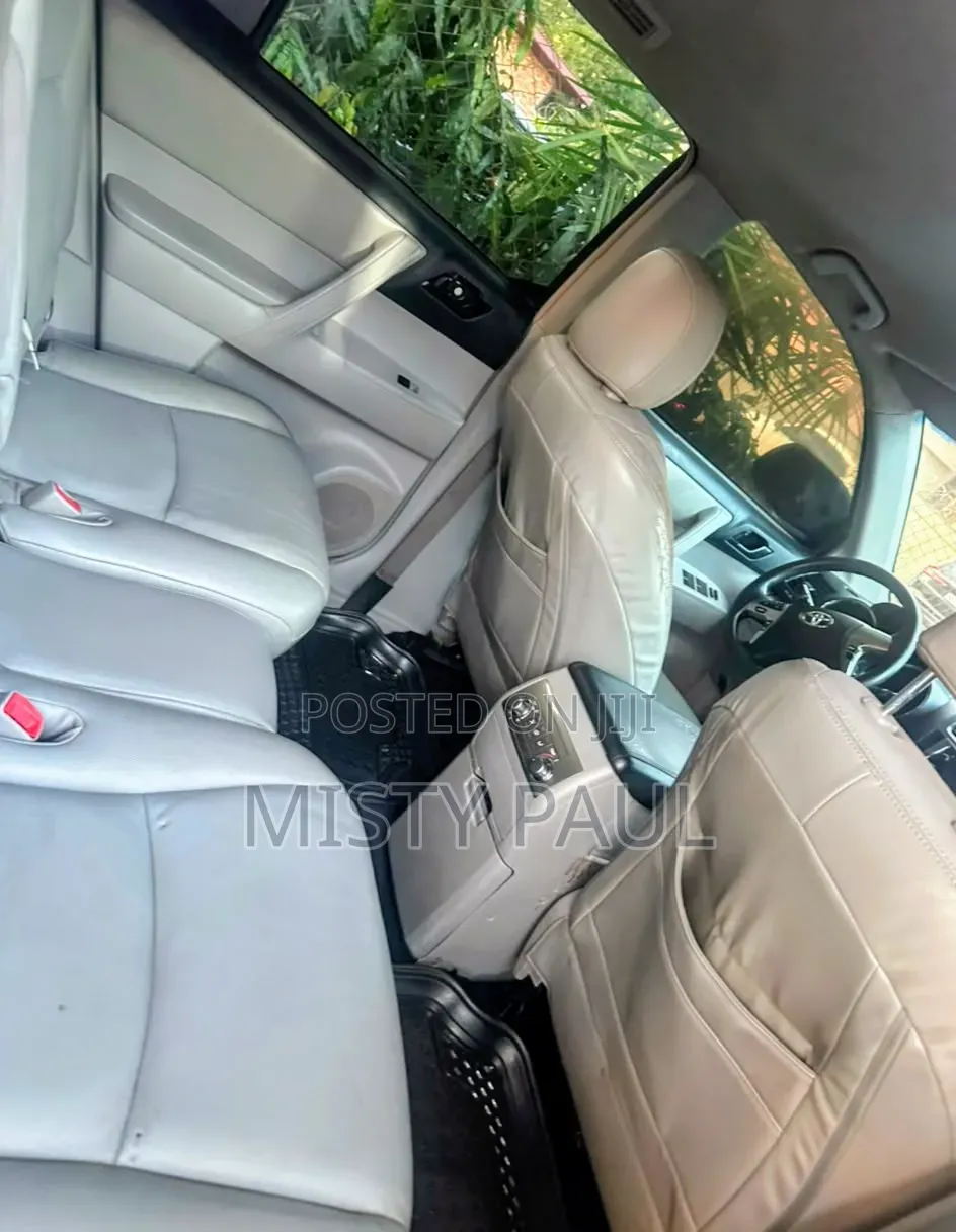 Toyota Highlander 2013 White