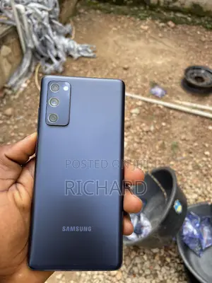 Samsung Galaxy S20 FE 5G 128 GB Blue