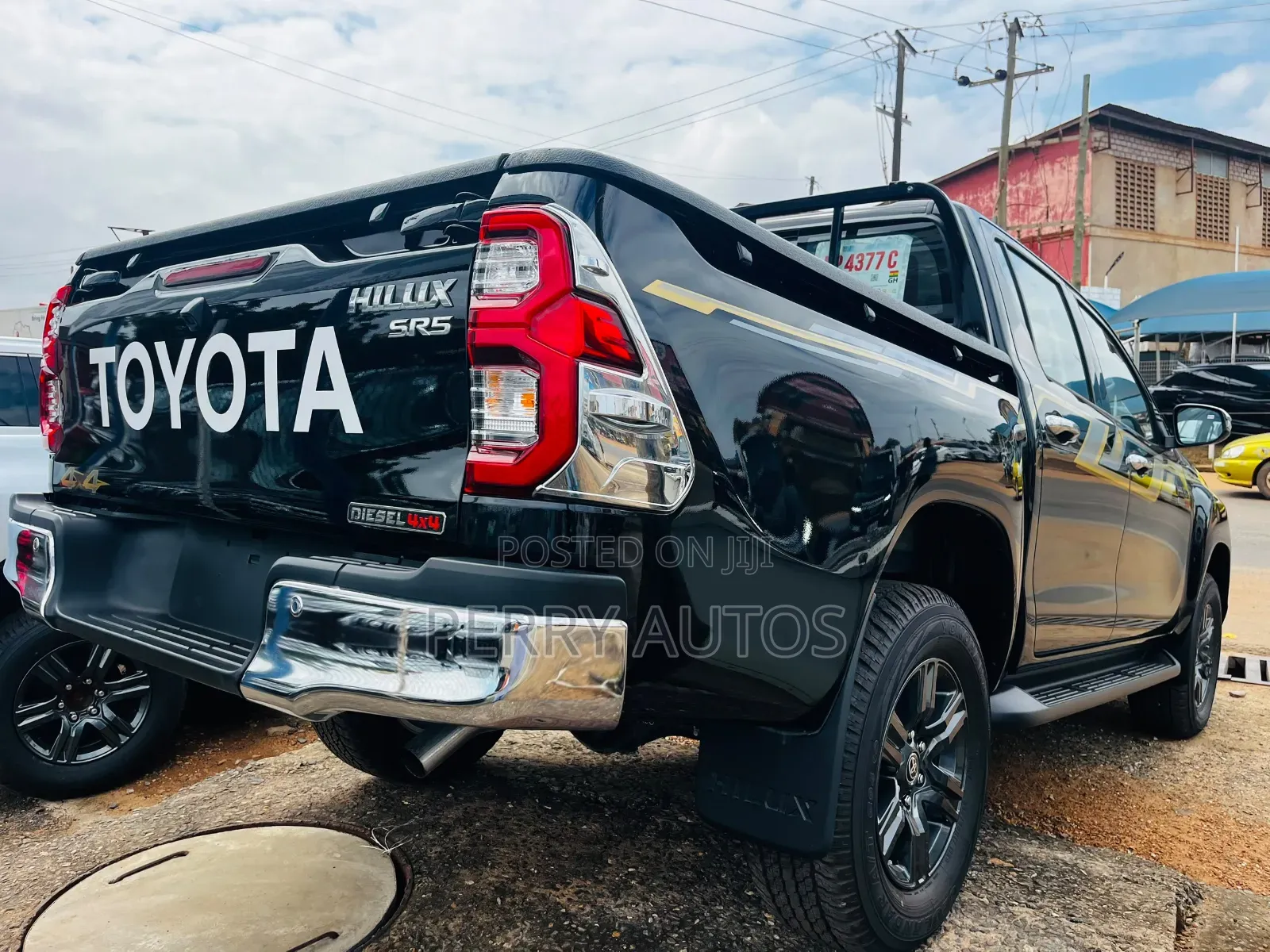 New Toyota Hilux 2025 Black
