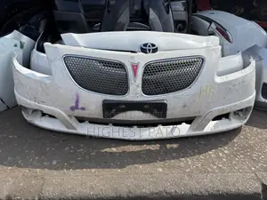 Pontaic Vibe 2005 Front Bumper