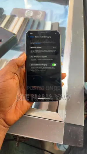 Apple iPhone XR 64 GB Black