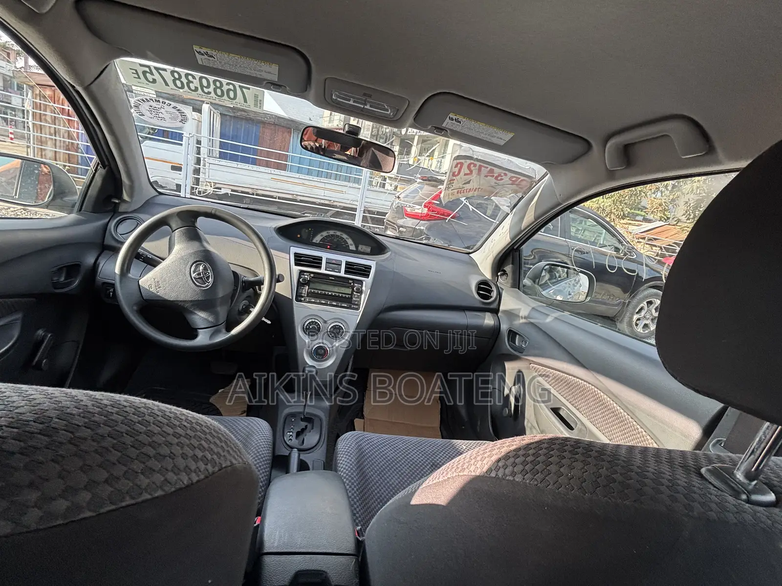 Toyota Yaris 2009 Silver