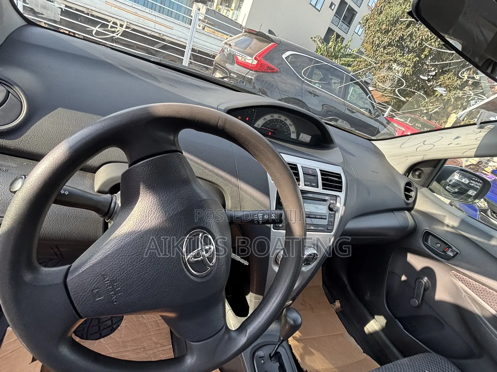 Toyota Yaris 2009 Silver