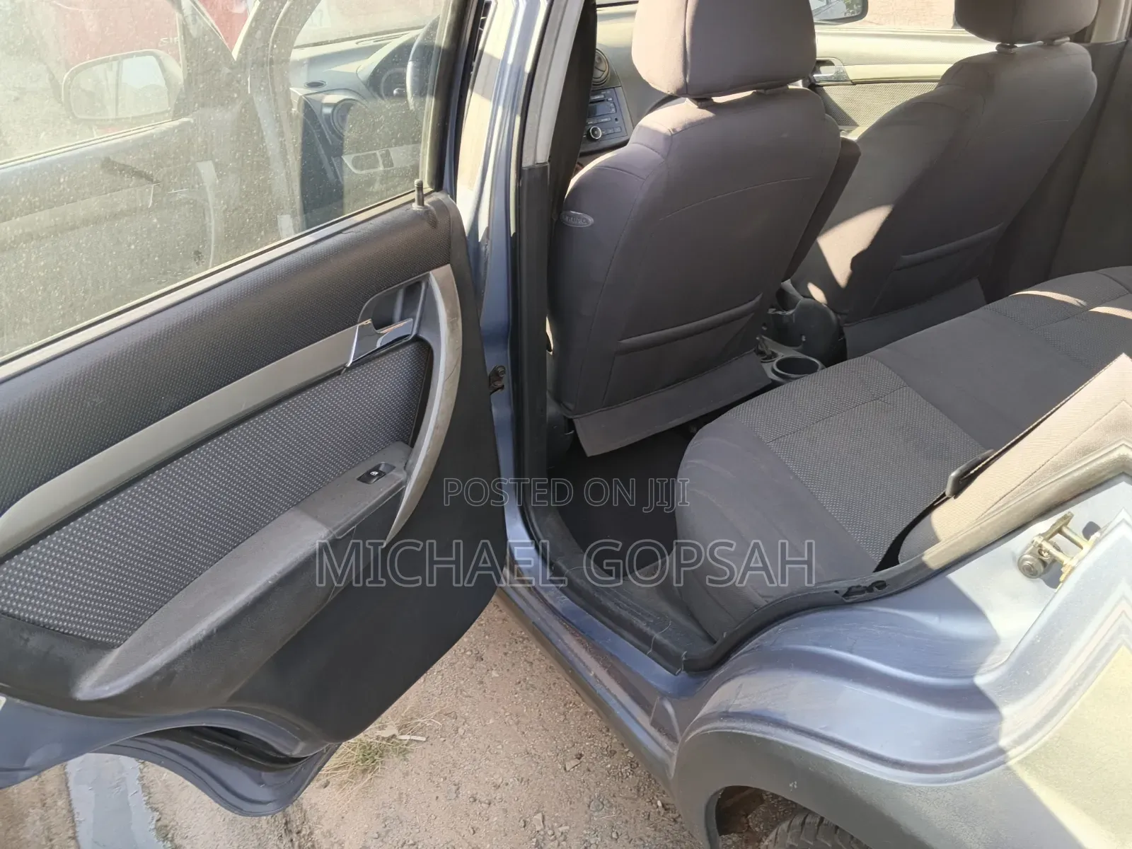 Chevrolet Aveo 2011 Gray