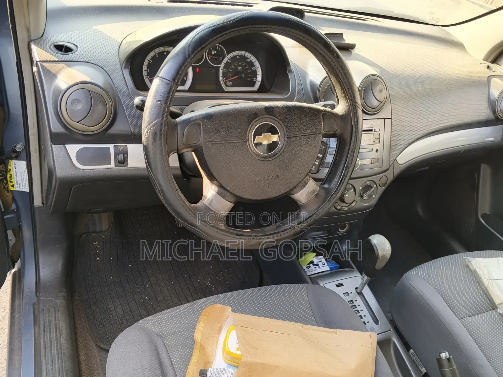 Chevrolet Aveo 2011 Gray