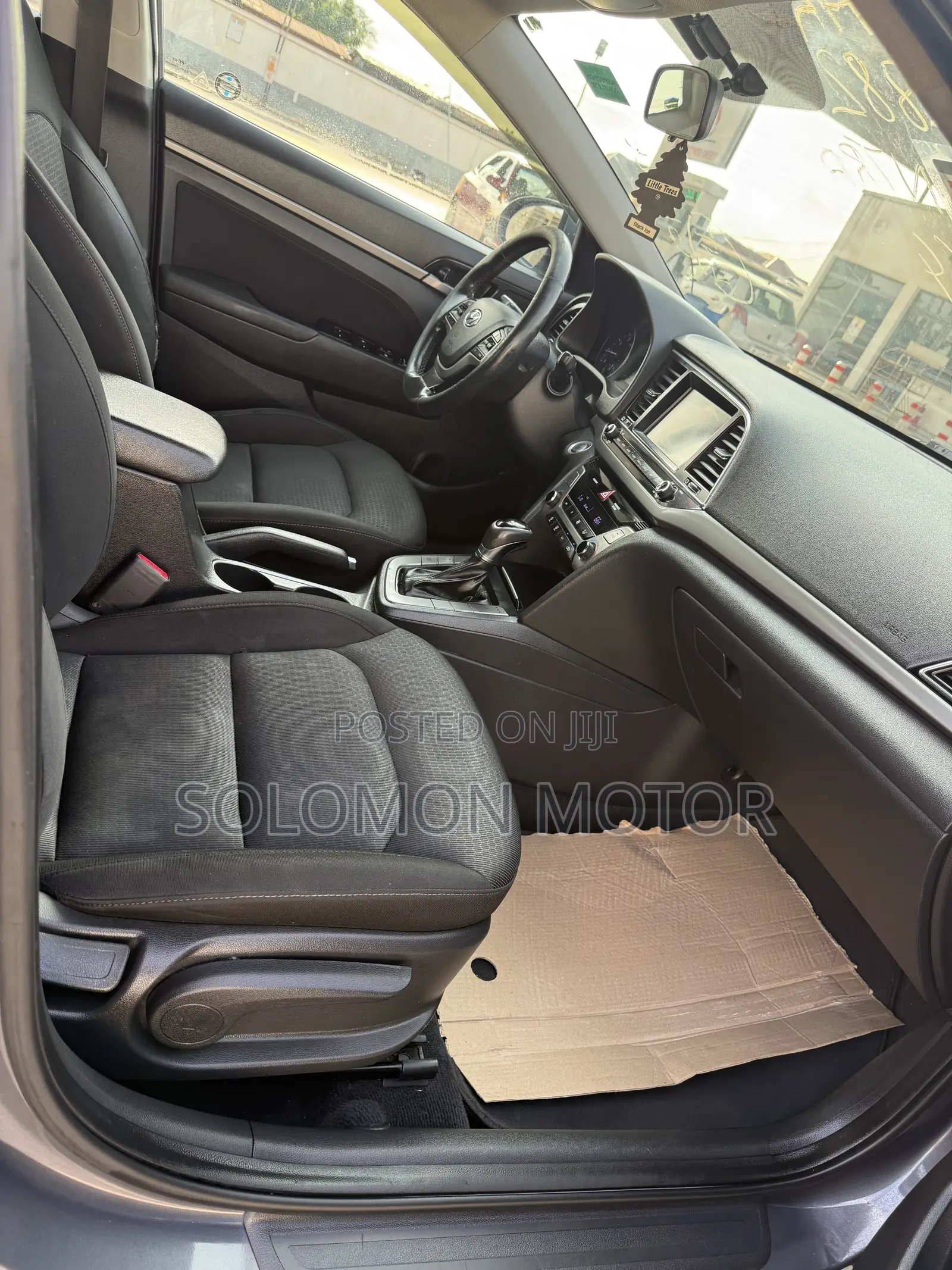 Hyundai Elantra 2017 Gray