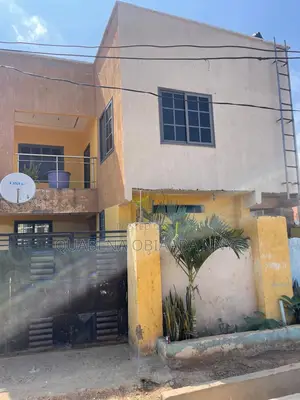 4bdrm Townhouse/Terrace in Lakeside Estate for sale
