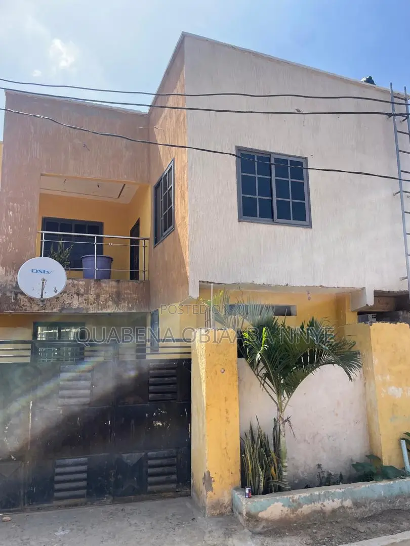 4bdrm Townhouse/Terrace in Lakeside Estate for sale