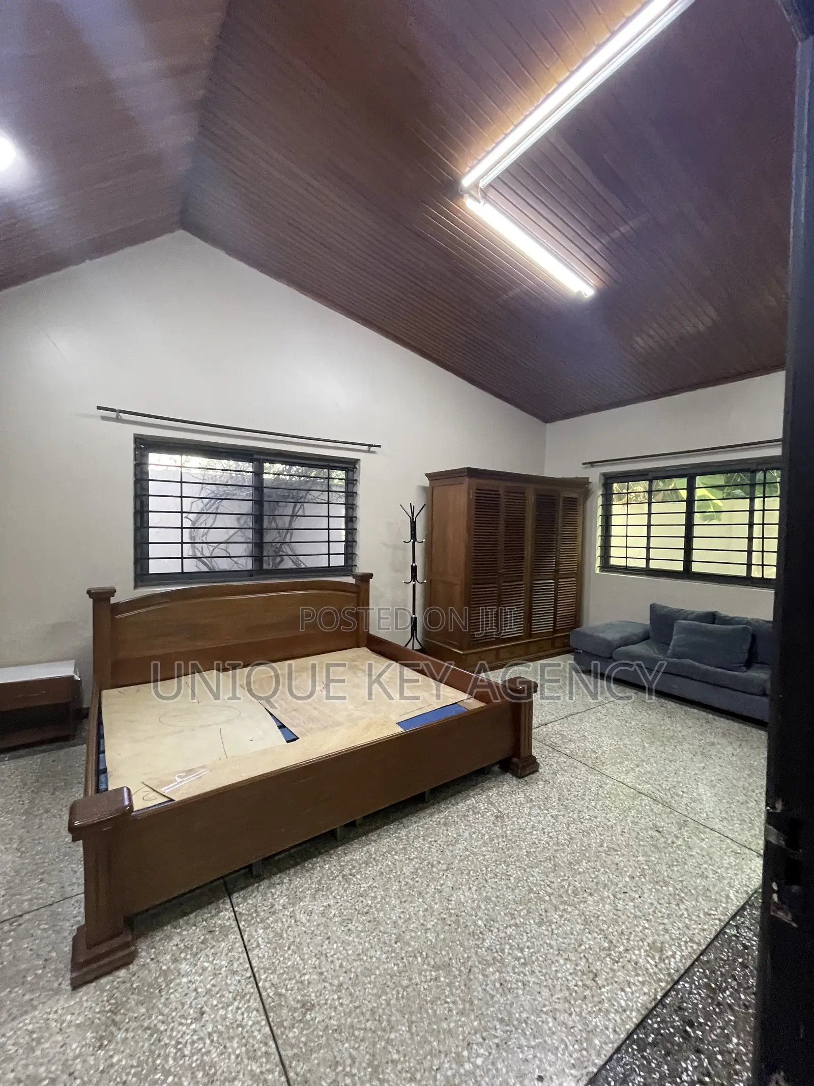 4bdrm House in Unique Key Agency, North Kaneshie for rent