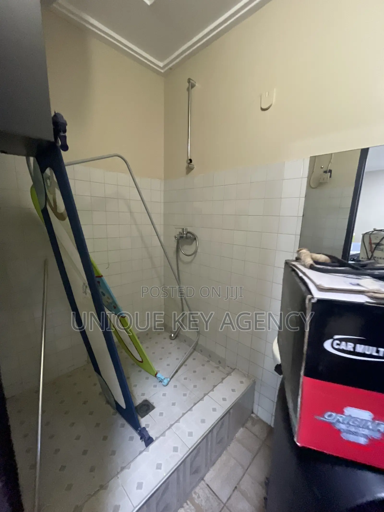 4bdrm House in Unique Key Agency, North Kaneshie for rent