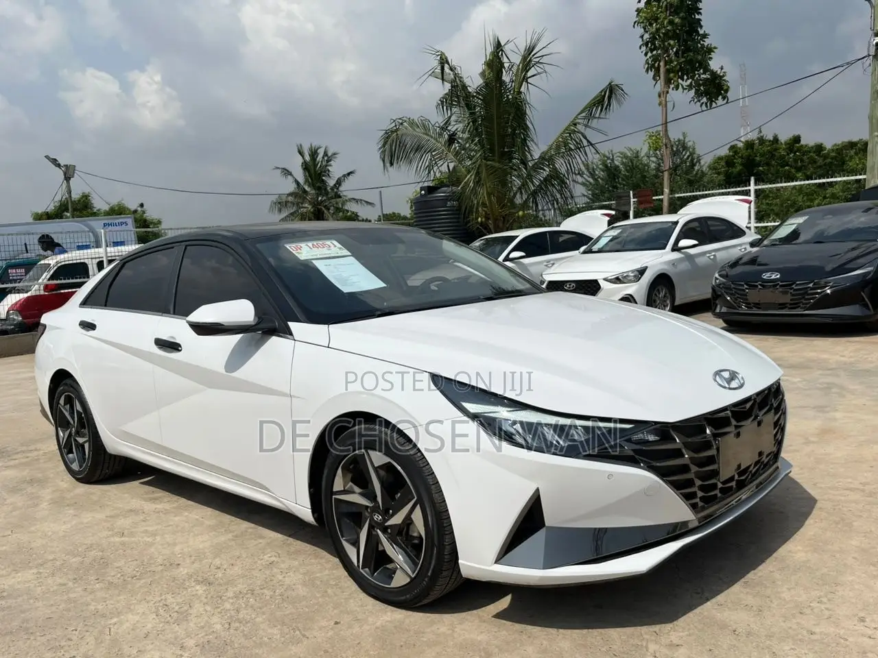 Hyundai Elantra Limited 2023 White