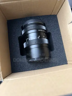 Low-Light Cinema Lens-SLR Magic 25mm T0.95 Hyperprime Cine III