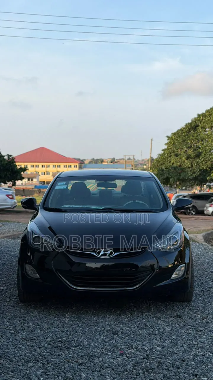 Hyundai Elantra GLS Sedan FWD (1.8L 4cyl 6A) 2013 Black